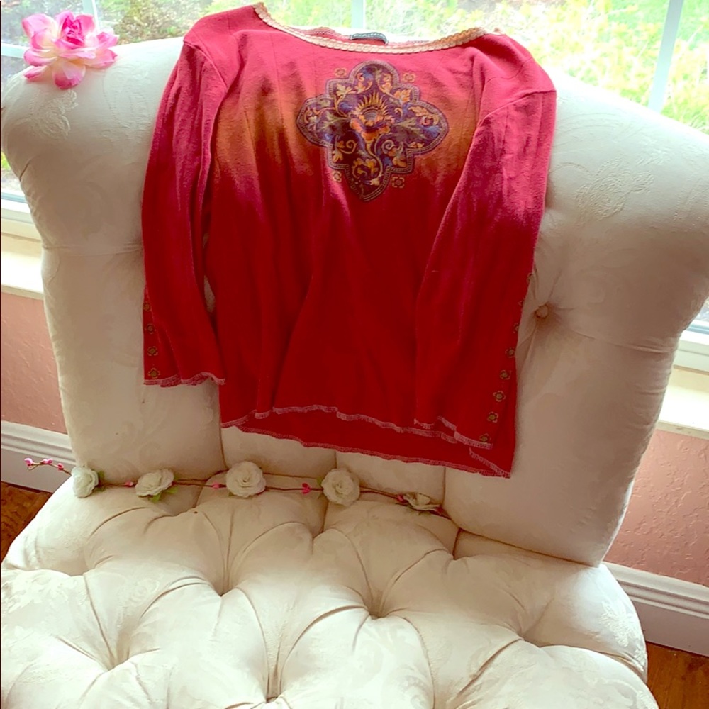 Great vintage shirt!👚